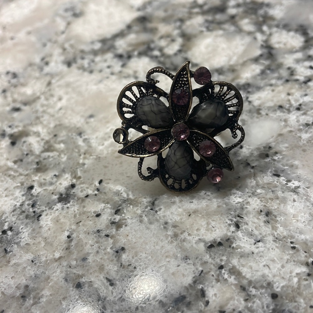 Pink Vintage Flower Ring